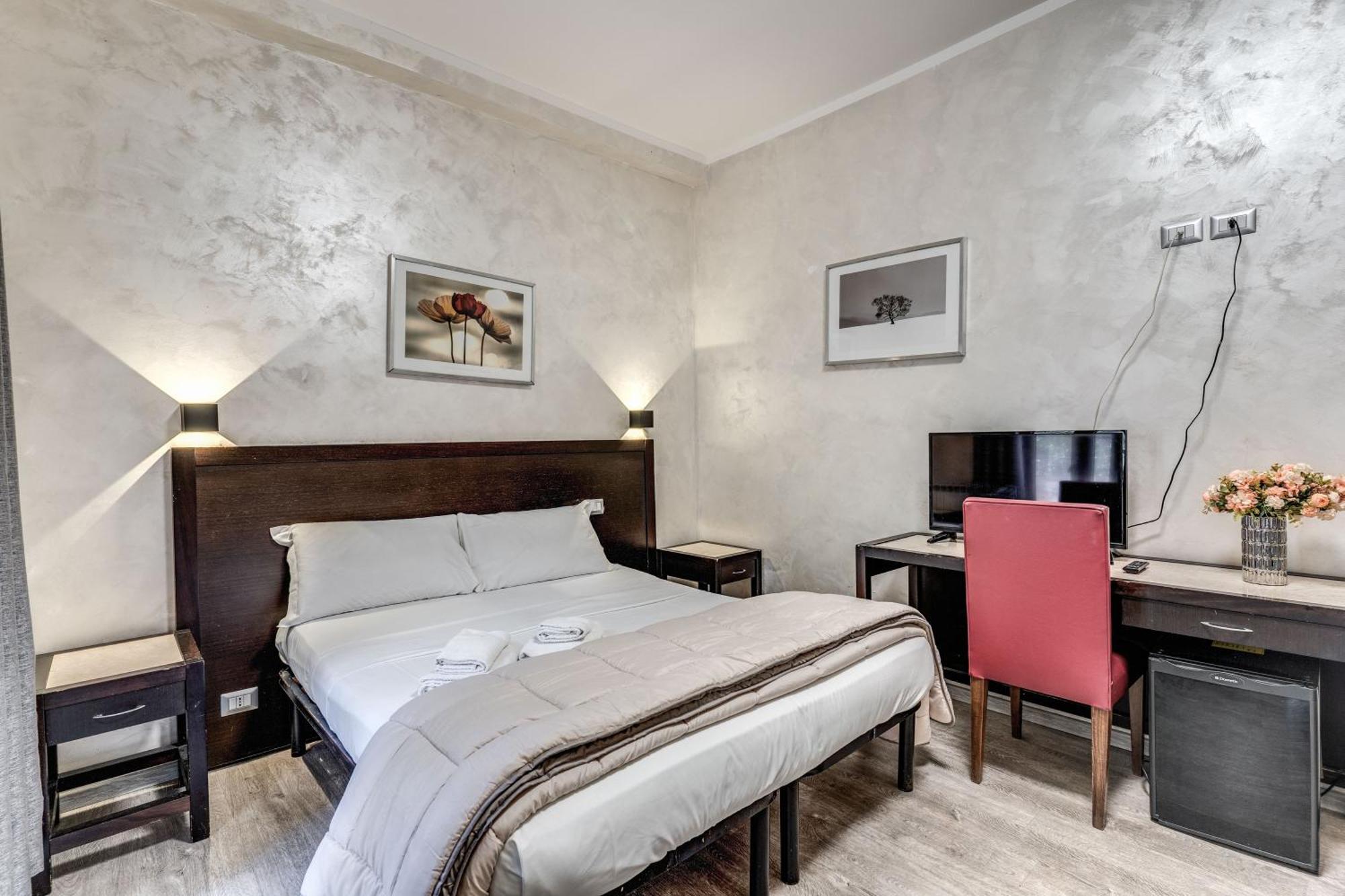 Hotel Family House — Photos 1